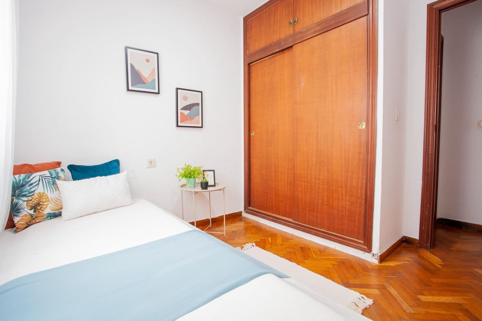 4 sovrum Lägenhet till salu i Alicante stad med garage - 380 000 € (Ref: 10111995)