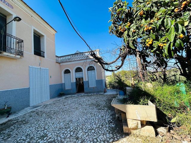 3 bedroom Finca/Country House for sale in Monóvar / Monóver - € 139,900 (Ref: 10111996)