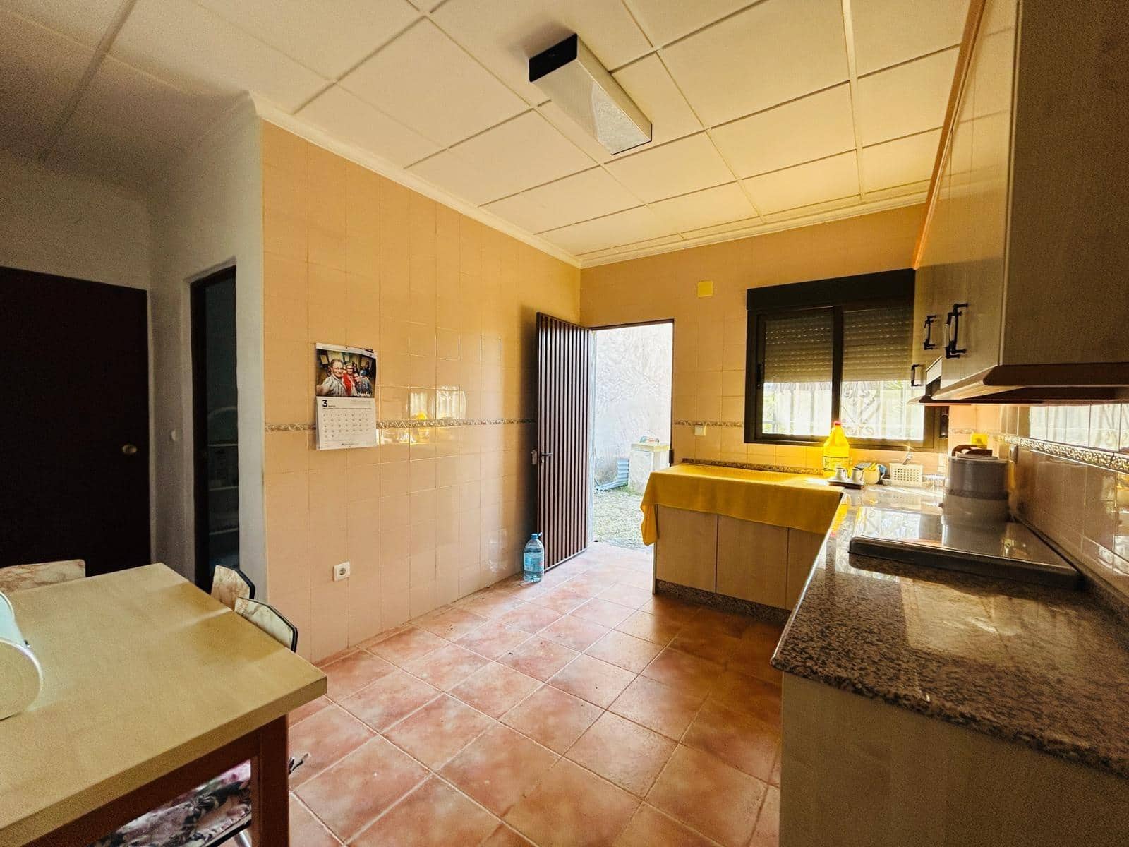 3 chambre Finca/Maison de Campagne à vendre à Monovar / Monover - 139 900 € (Ref: 10111996)
