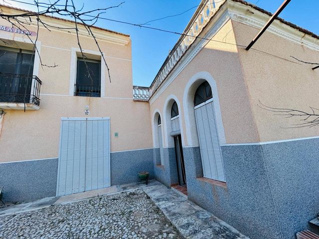 3 bedroom Finca/Country House for sale in Monóvar / Monóver - € 139,900 (Ref: 10111996)