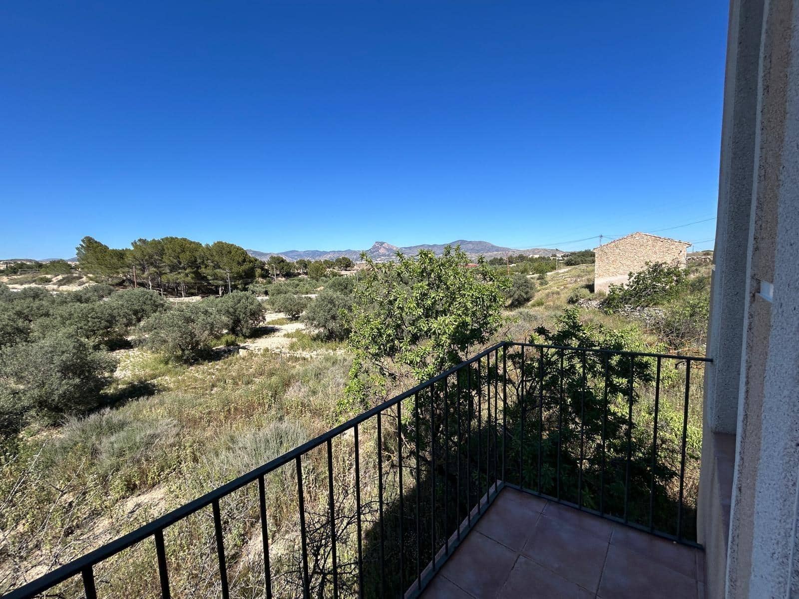 3 chambre Finca/Maison de Campagne à vendre à Monovar / Monover - 139 900 € (Ref: 10111996)