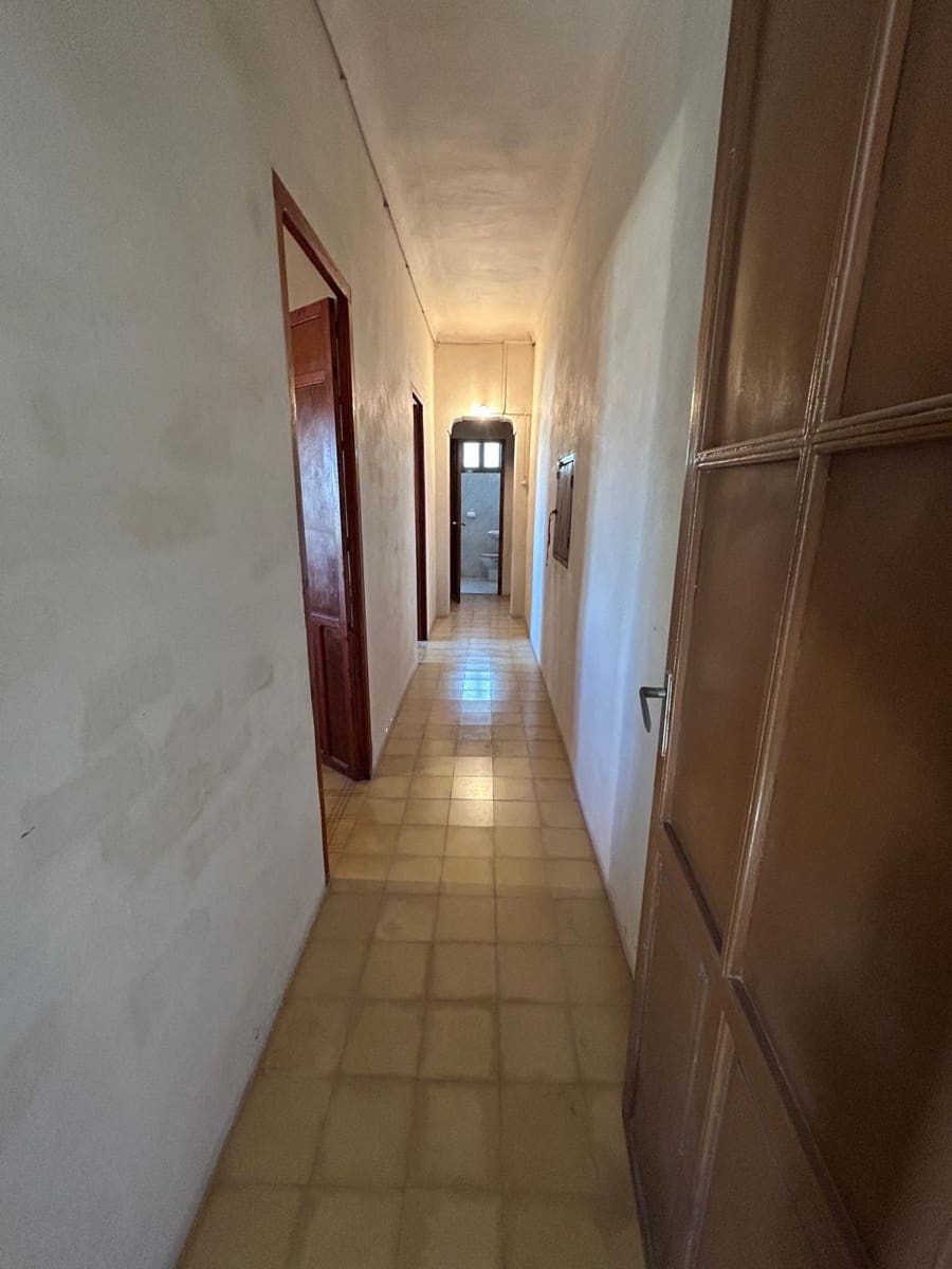 4 bedroom Villa for sale in Monovar / Monover - € 133,000 (Ref: 10111997)