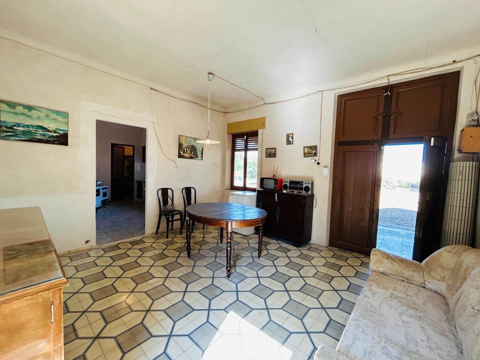 4 bedroom Villa for sale in Monovar / Monover - € 133,000 (Ref: 10111997)