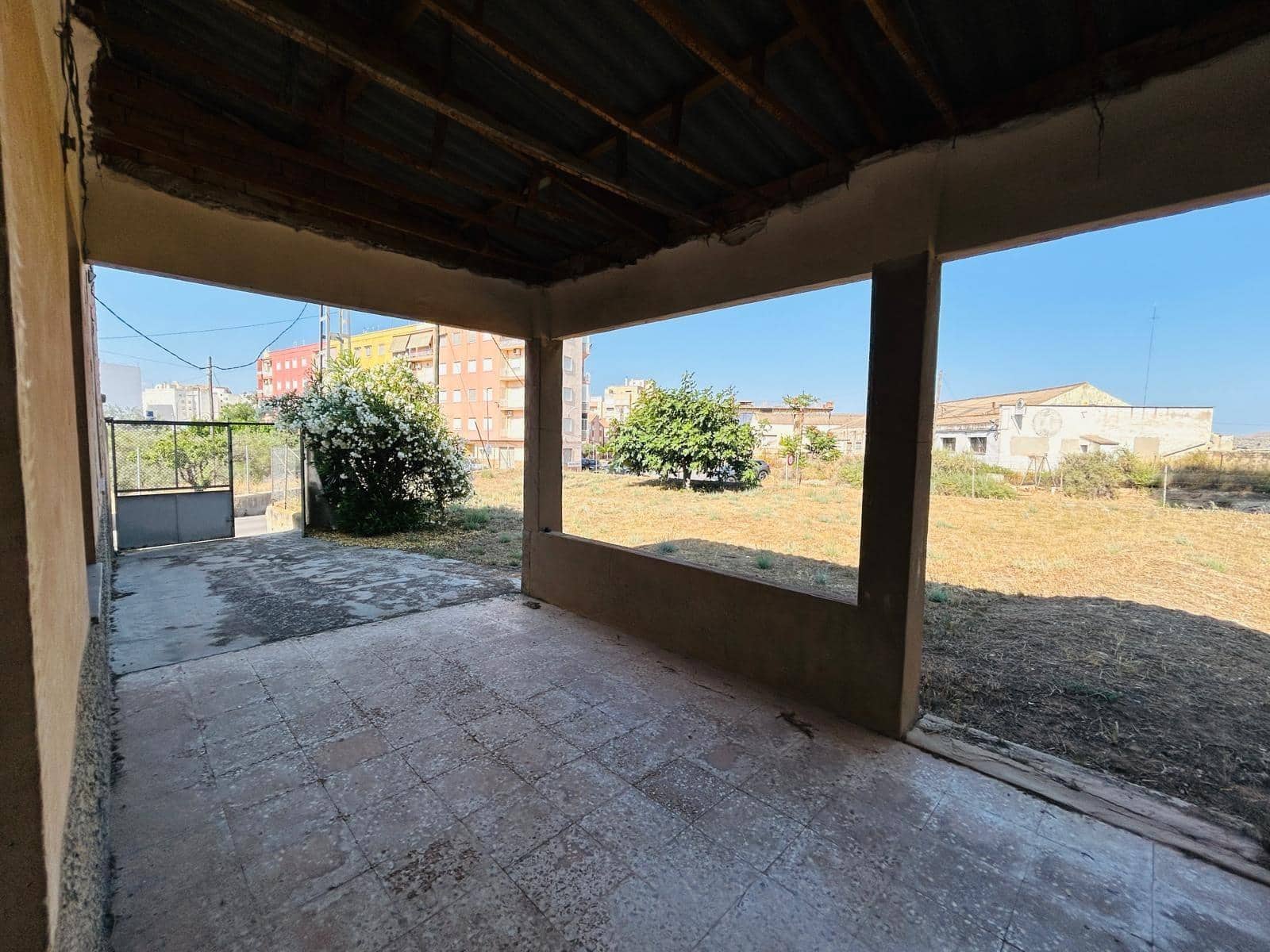 4 bedroom Villa for sale in Monovar / Monover - € 133,000 (Ref: 10111997)