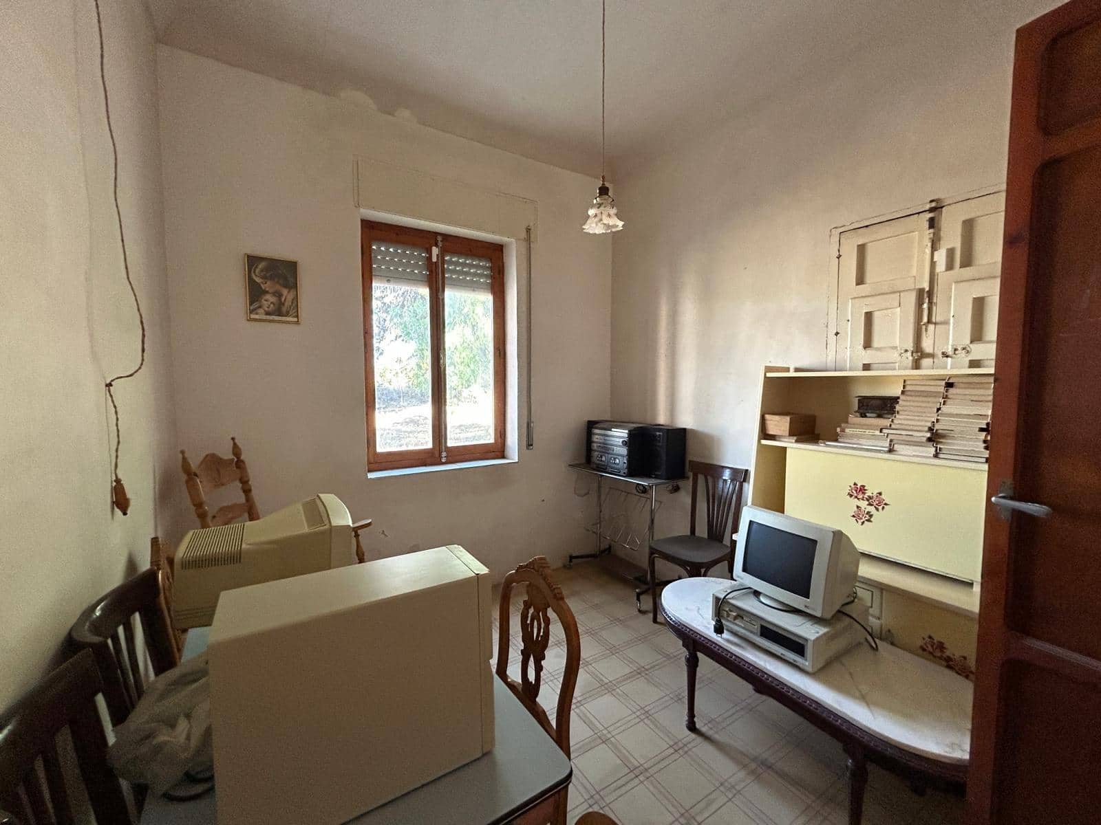4 bedroom Villa for sale in Monovar / Monover - € 133,000 (Ref: 10111997)