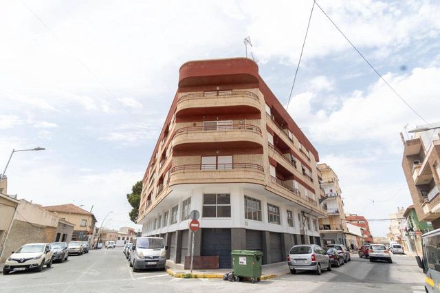 4 sovrum Lägenhet till salu i Almoradí - 114 000 € (Ref: 10111999)