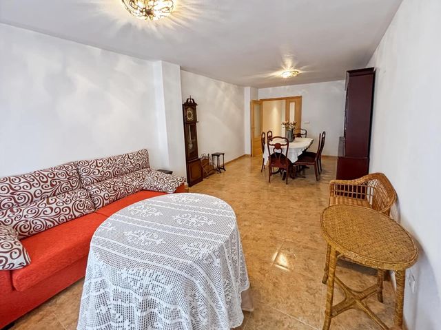 4 chambre Appartement à vendre à Pinoso avec garage - 127 900 € (Ref: 10112002)