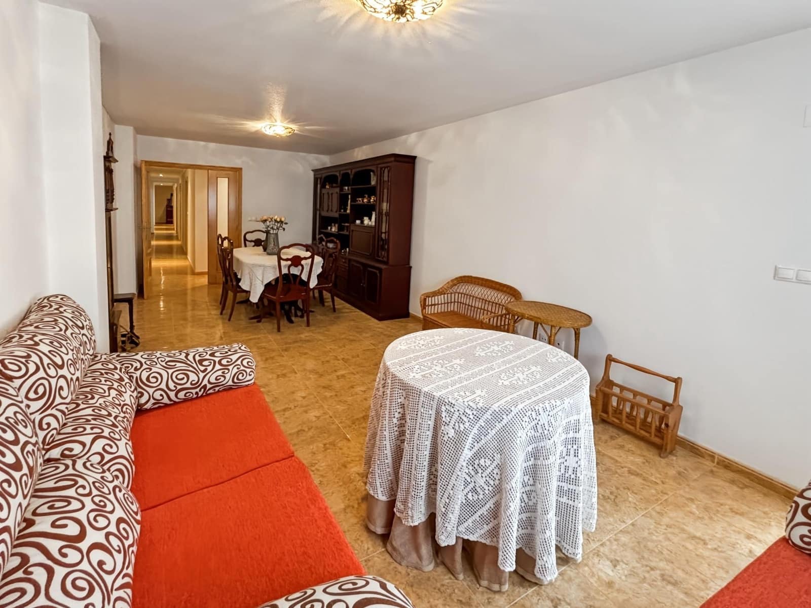 4 chambre Appartement à vendre à Pinoso avec garage - 127 900 € (Ref: 10112002)