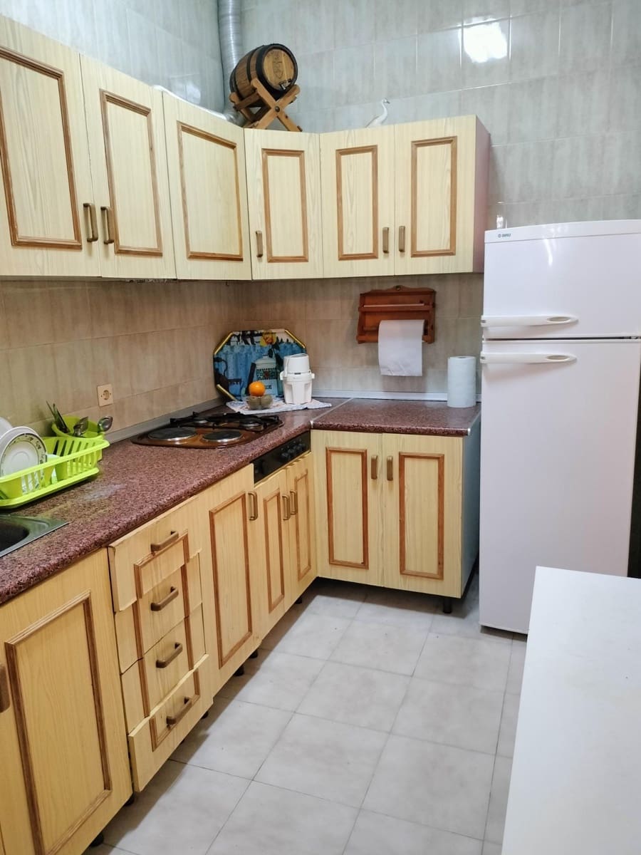 2 bedroom Beach Apartment for sale in Torrevieja - € 170,000 (Ref: 10112004)