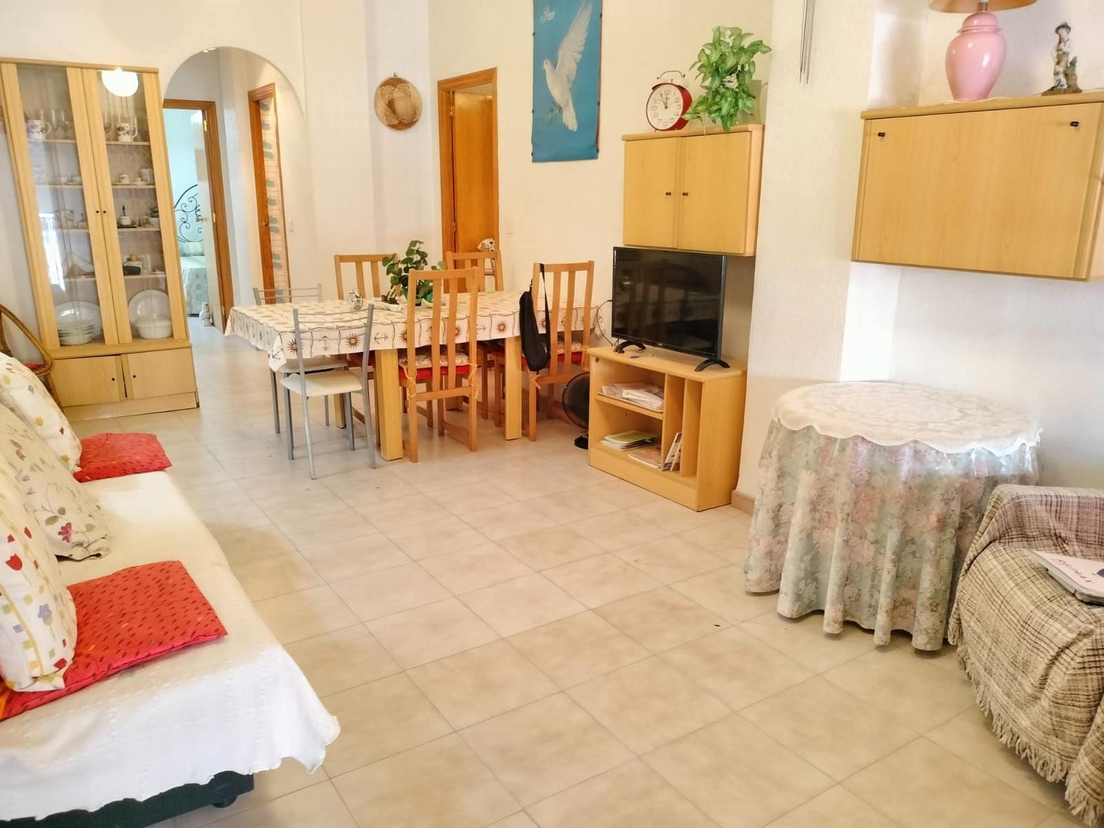 2 bedroom Beach Apartment for sale in Torrevieja - € 170,000 (Ref: 10112004)