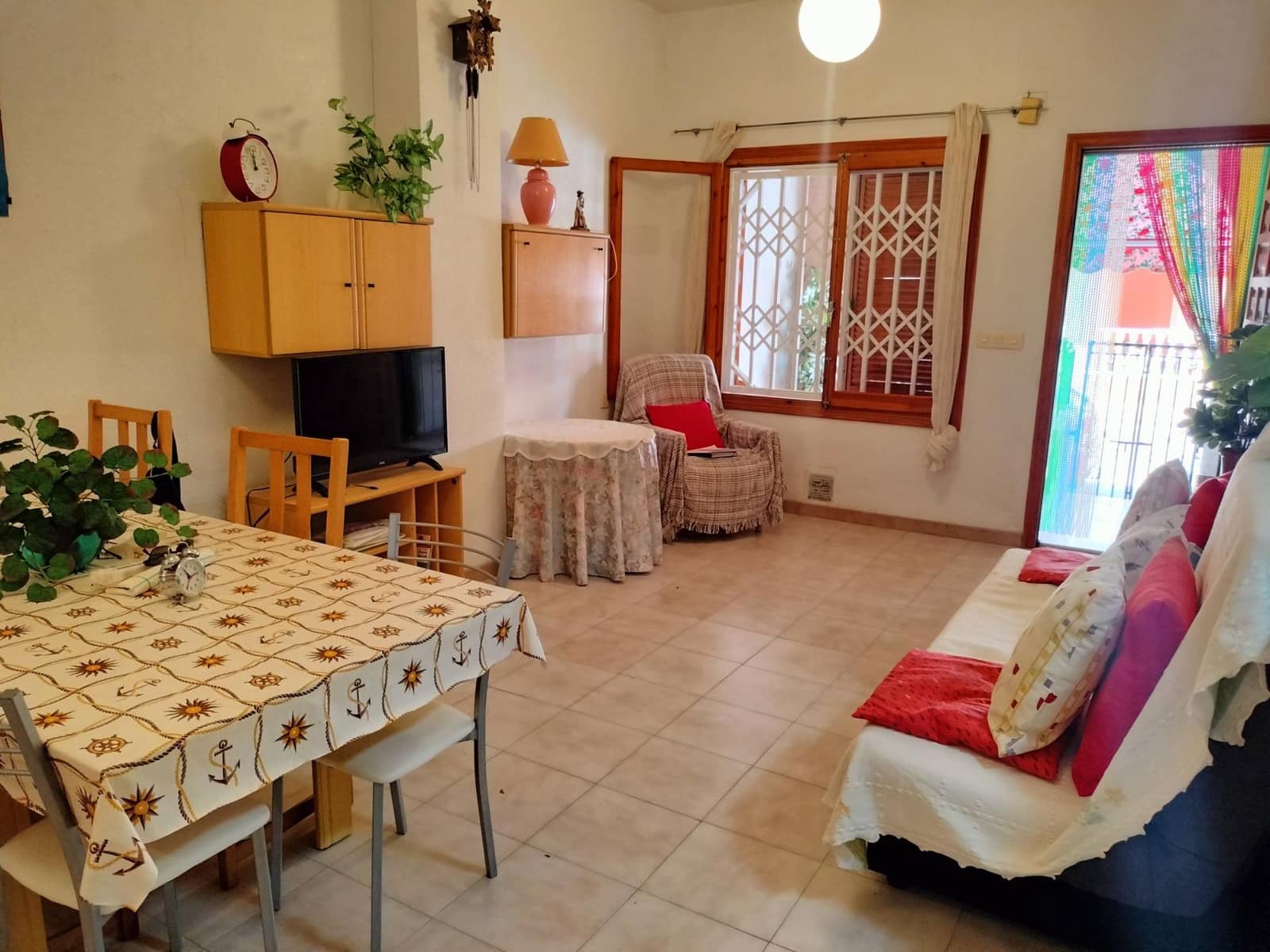 2 bedroom Beach Apartment for sale in Torrevieja - € 170,000 (Ref: 10112004)