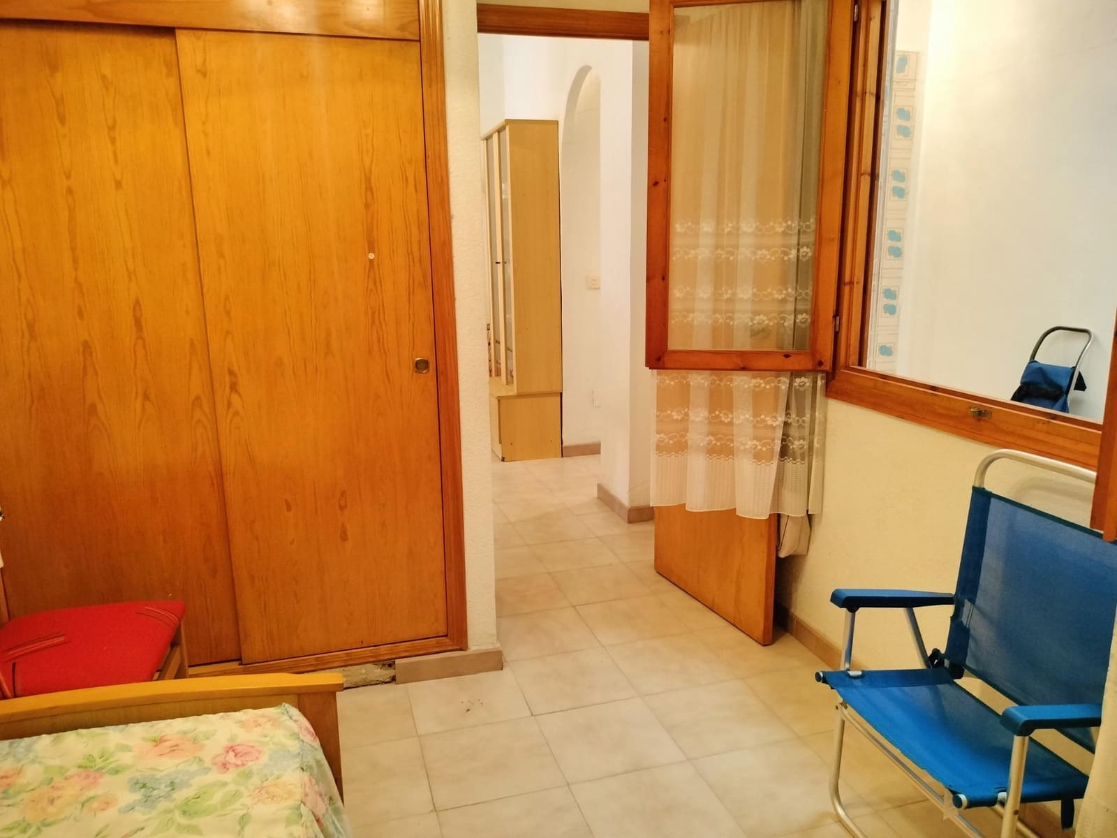 2 bedroom Beach Apartment for sale in Torrevieja - € 170,000 (Ref: 10112004)