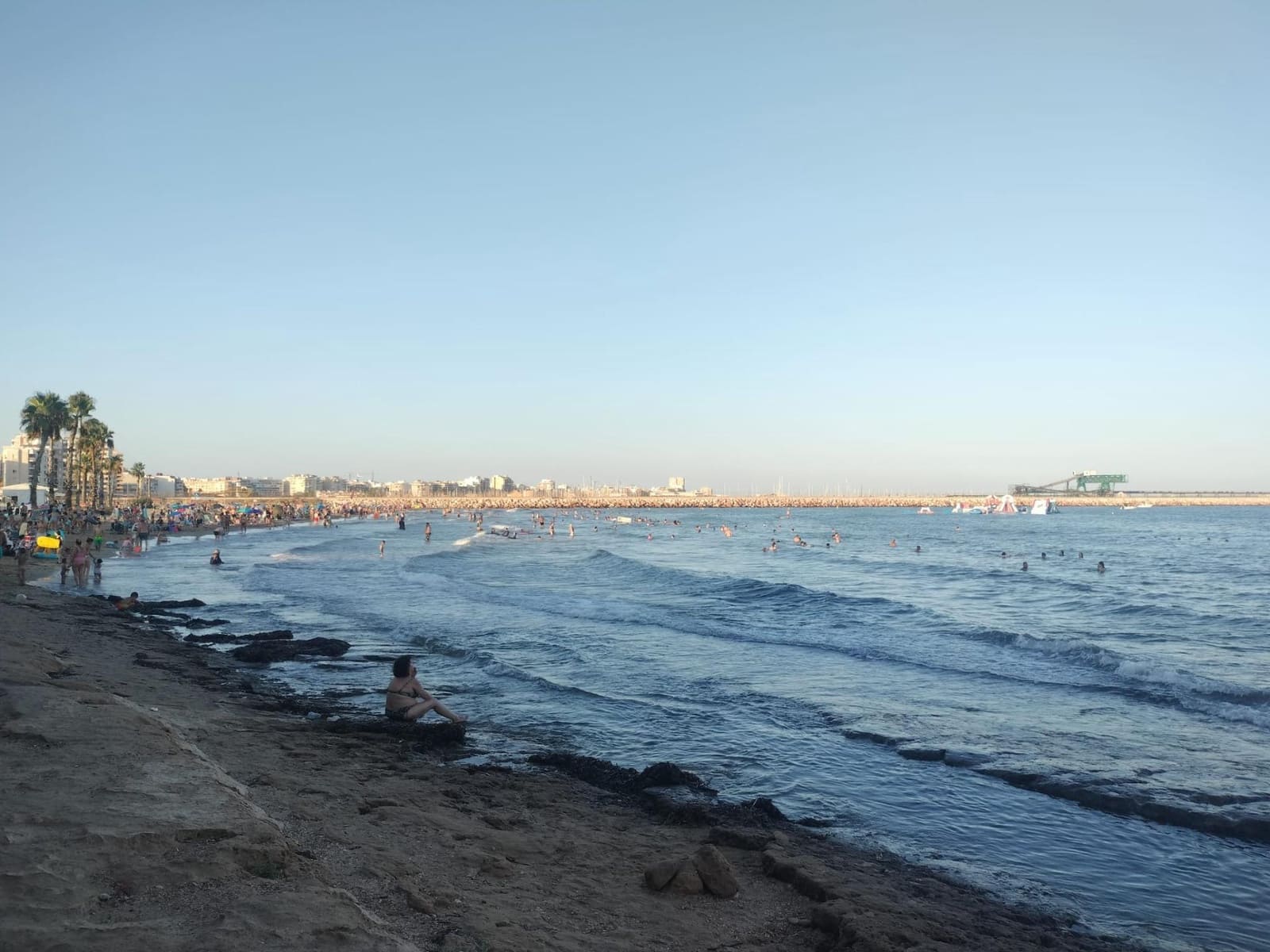2 bedroom Beach Apartment for sale in Torrevieja - € 170,000 (Ref: 10112004)
