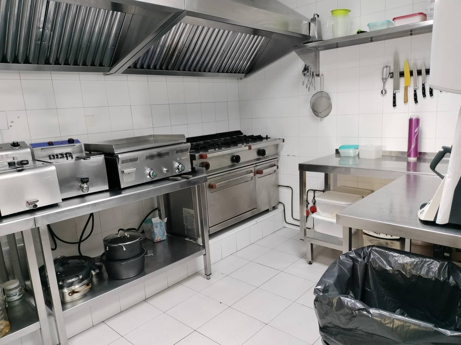 1 bedroom Commercial for rent in Alicante / Alacant city - € 850 (Ref: 10112010)