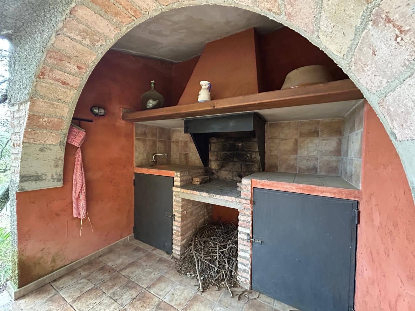 3 bedroom Finca/Country House for sale in Riopar - € 220,000 (Ref: 10112012)