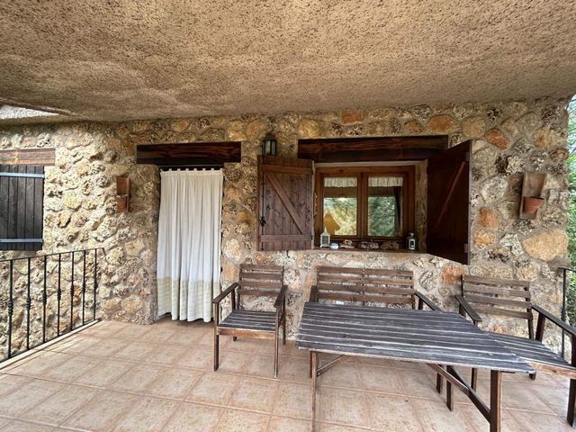 3 bedroom Finca/Country House for sale in Riópar - € 220,000 (Ref: 10112012)