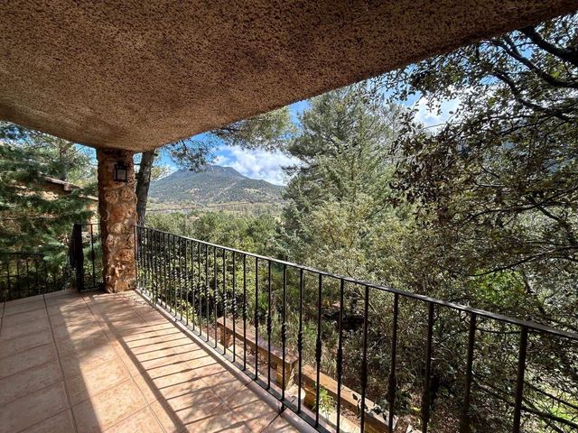 3 bedroom Finca/Country House for sale in Riópar - € 220,000 (Ref: 10112012)