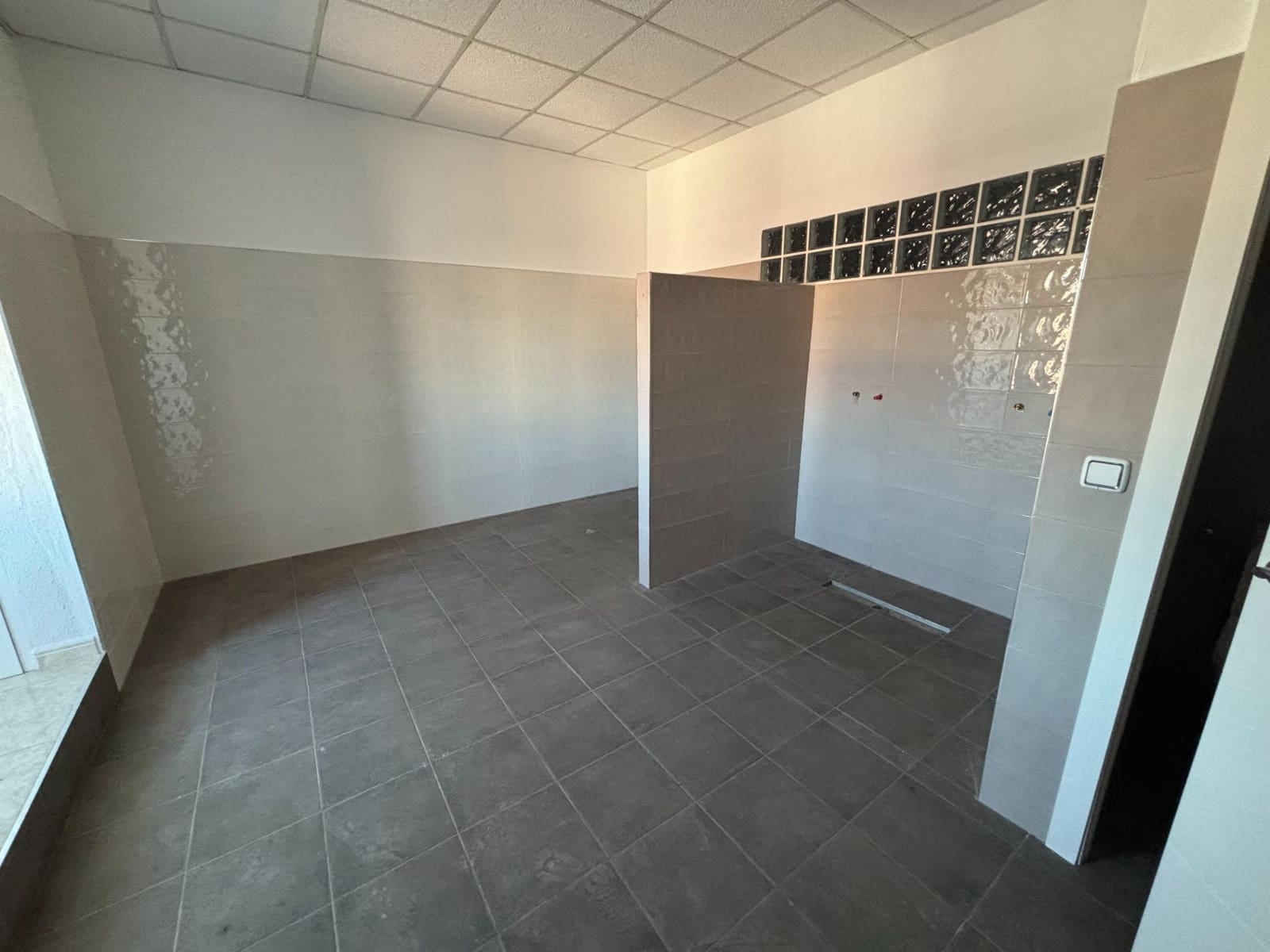 4 soveværelse Erhverv til salg i Ciudad Quesada - € 750.000 (Ref: 10112013)