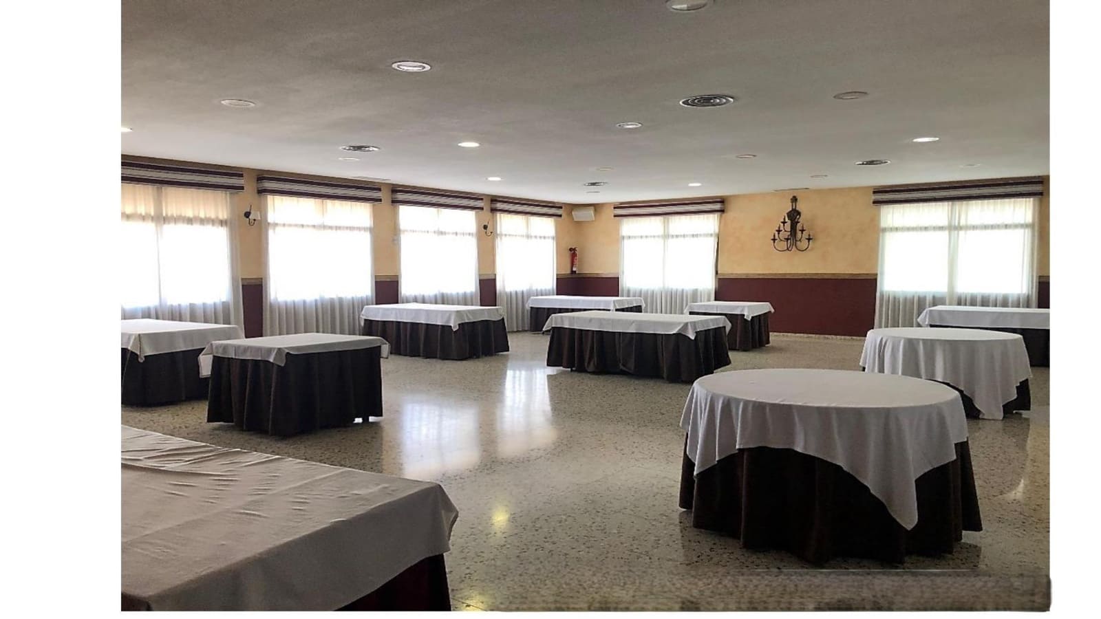 3 slaapkamer Commercieel te koop in San Vicente / Sant Vicent del Raspeig met zwembad garage - € 1.250.000 (Ref: 10112017)