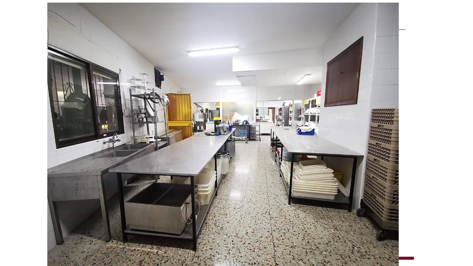 3 slaapkamer Commercieel te koop in San Vicente / Sant Vicent del Raspeig met zwembad garage - € 1.250.000 (Ref: 10112017)