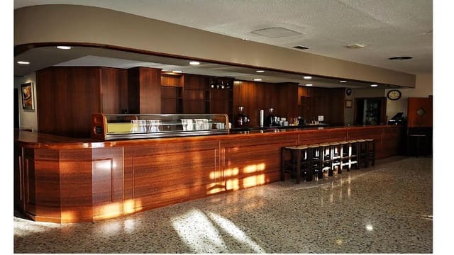 3 slaapkamer Commercieel te koop in San Vicente / Sant Vicent del Raspeig - € 1.250.000 (Ref: 10112017)
