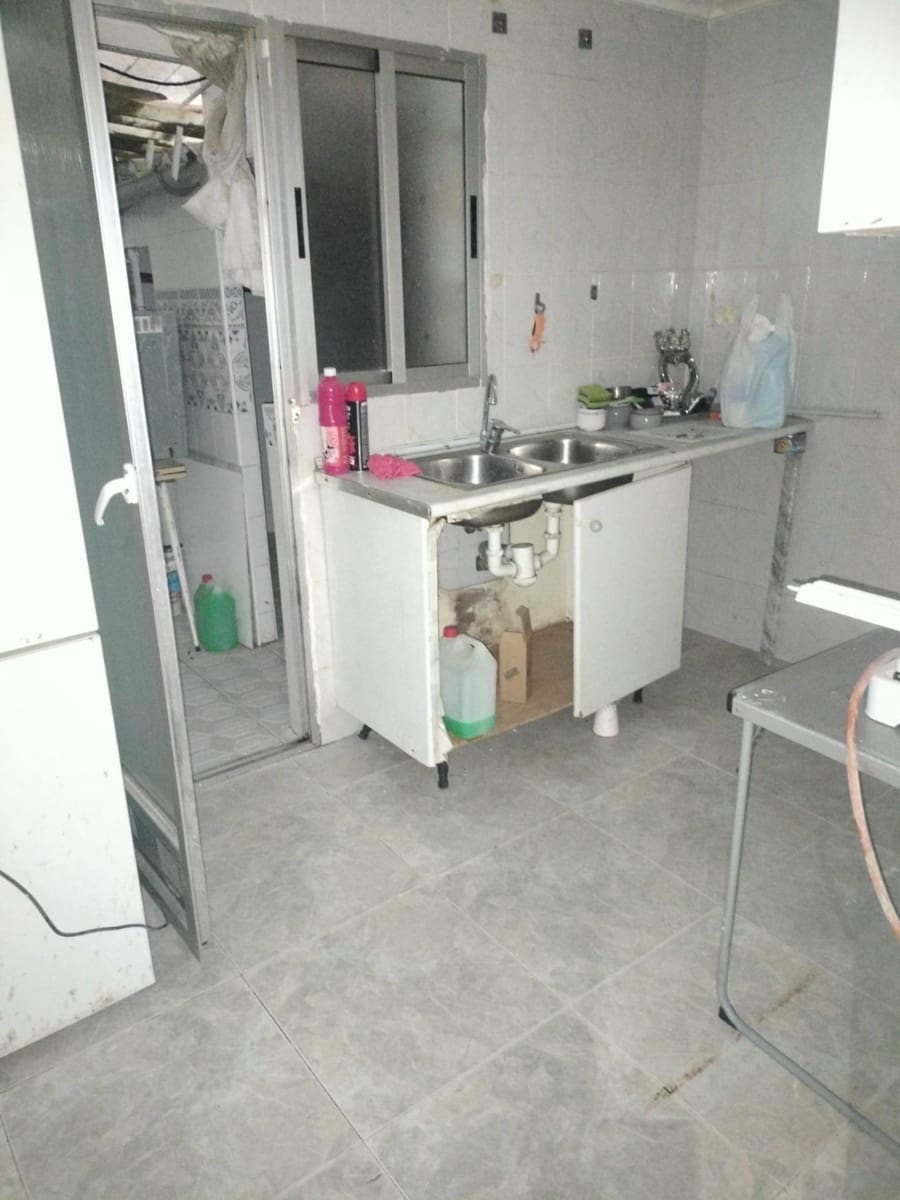 2 soverom Leilighet til salgs i Alicante by - € 84 000 (Ref: 10139739)