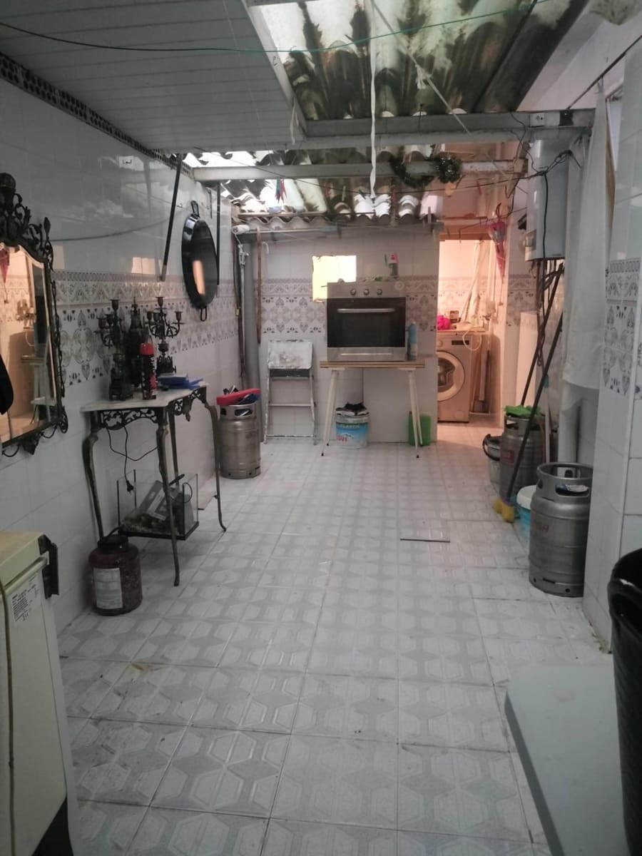 2 soverom Leilighet til salgs i Alicante by - € 84 000 (Ref: 10139739)