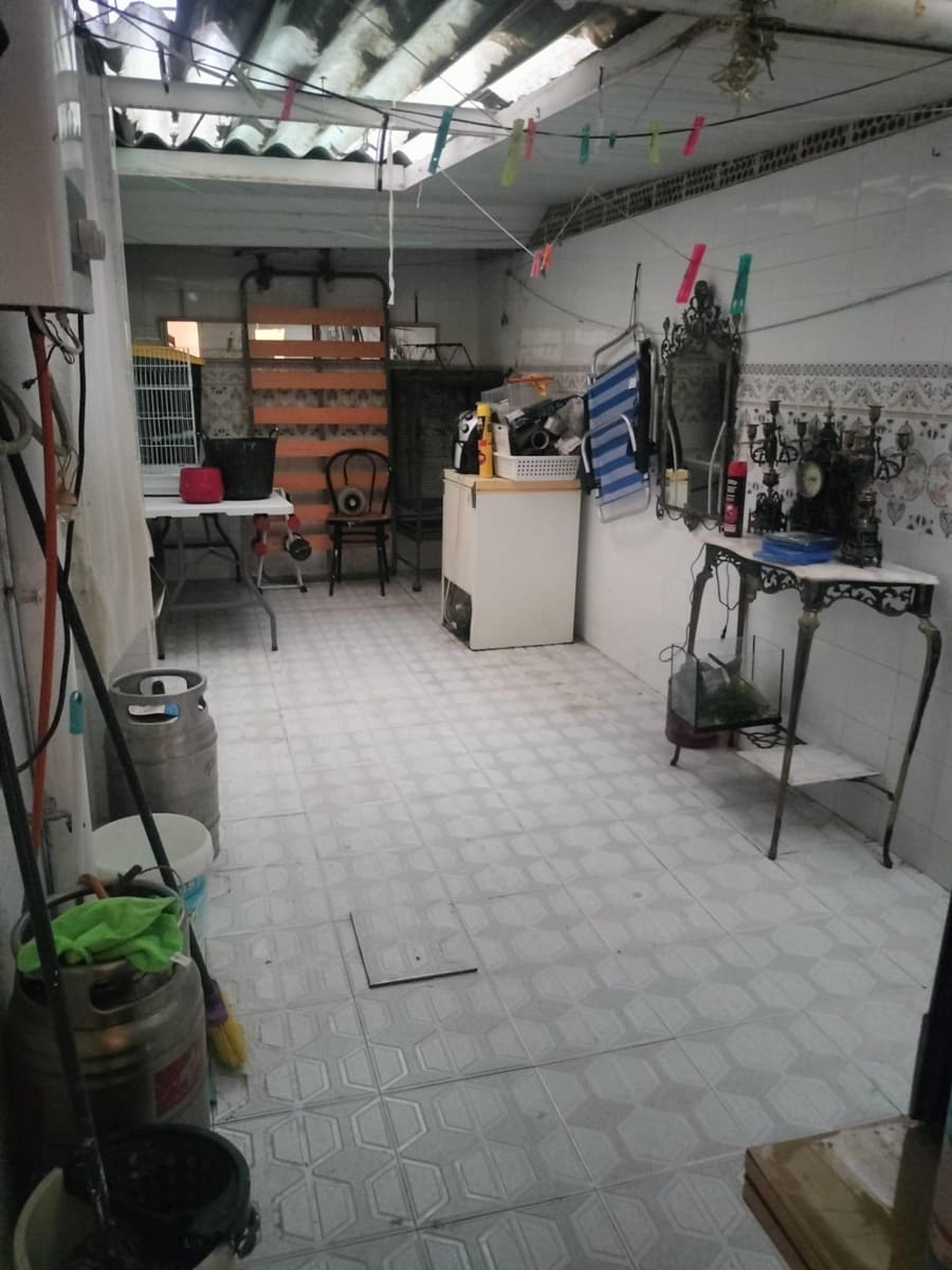 2 soverom Leilighet til salgs i Alicante by - € 84 000 (Ref: 10139739)