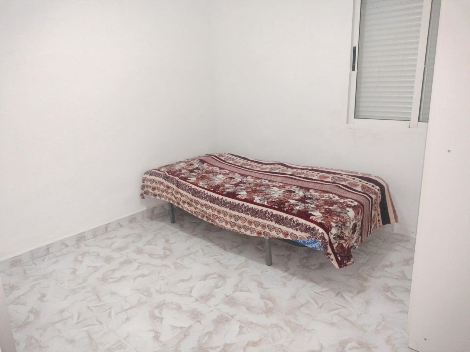 2 soverom Leilighet til salgs i Alicante by - € 84 000 (Ref: 10139739)