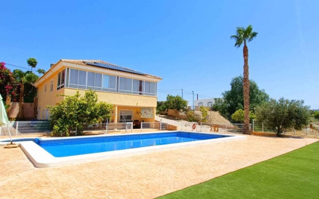 5 camera da letto Villa in vendita in Abanilla con piscina - 360.000 € (Rif: 10000898)