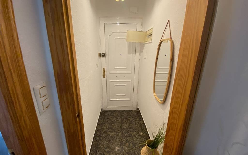 4 makuuhuone Omakotitalo myytävänä paikassa Sax - 120 000 € (Ref: 10091443)