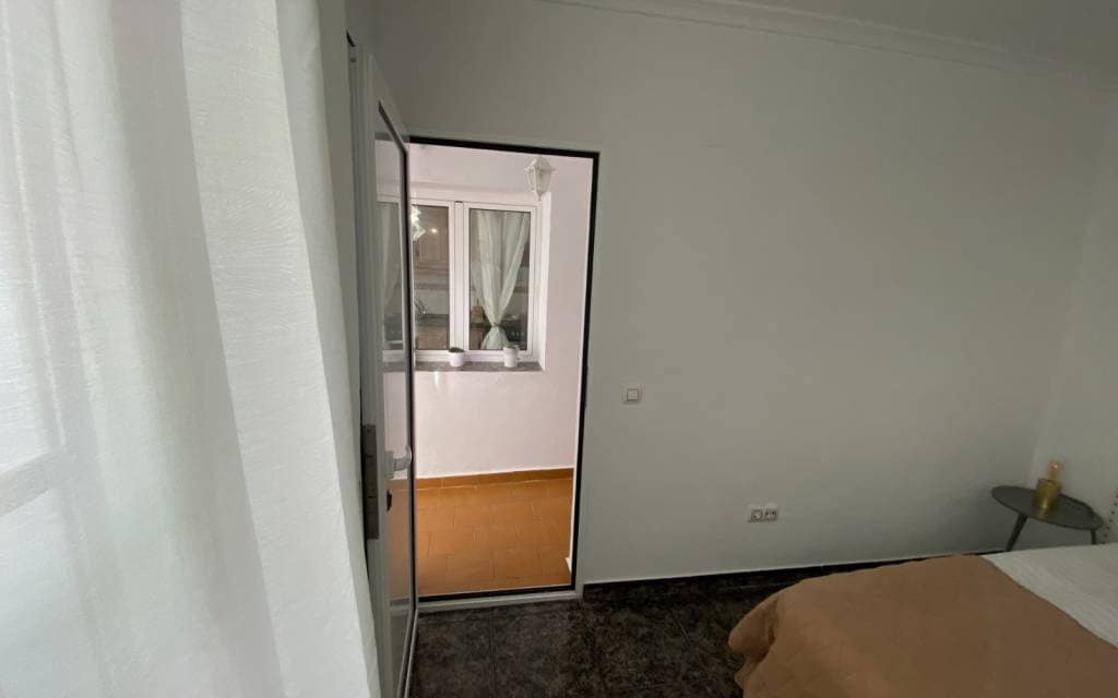 4 makuuhuone Omakotitalo myytävänä paikassa Sax - 120 000 € (Ref: 10091443)