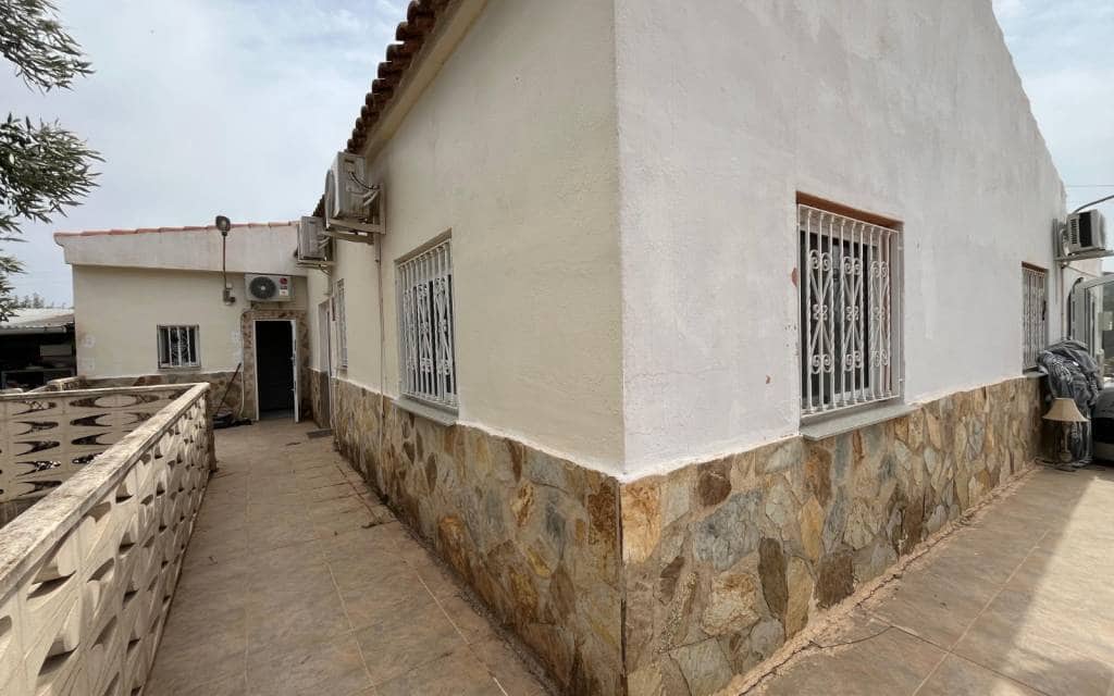 Finca/Casa Rural de 3 habitaciones en Sax en venta con piscina - 299.999 € (Ref: 10124770)