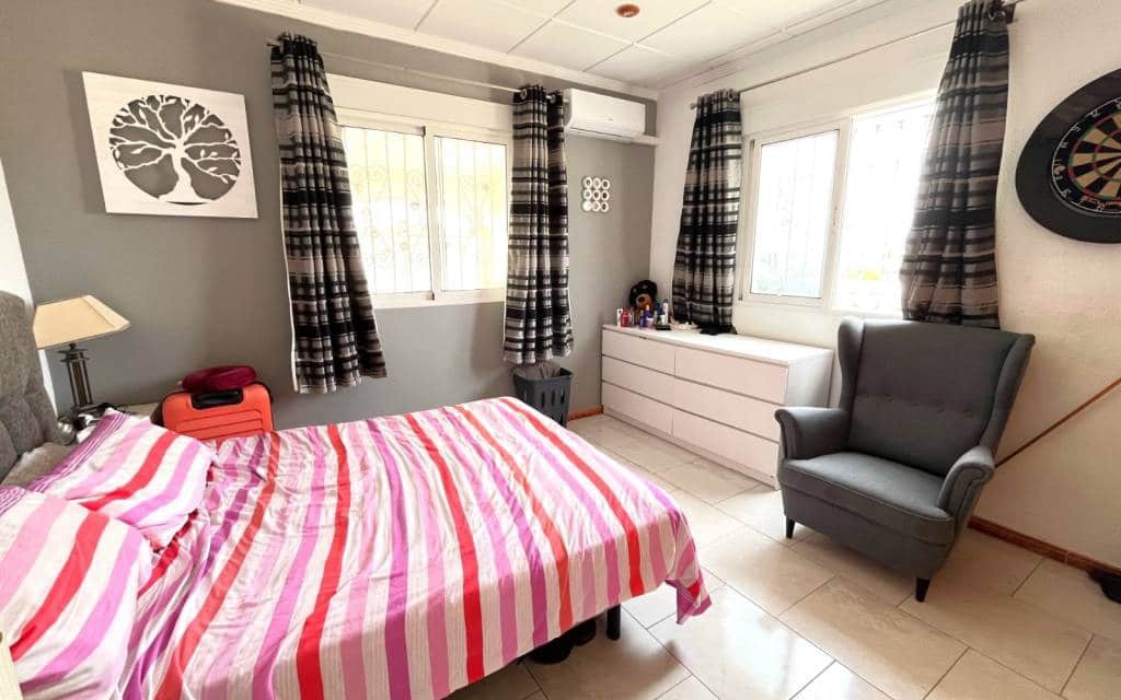 Finca/Casa Rural de 3 habitaciones en Sax en venta con piscina - 299.999 € (Ref: 10124770)
