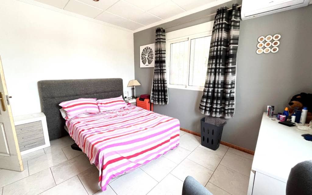 Finca/Casa Rural de 3 habitaciones en Sax en venta con piscina - 299.999 € (Ref: 10124770)