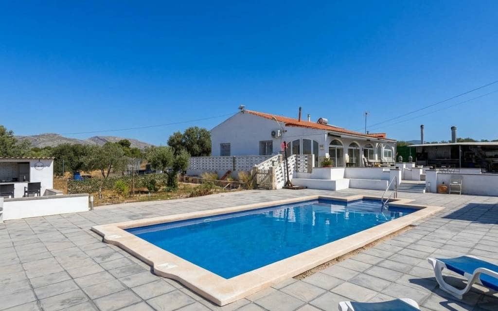 Finca/Casa Rural de 3 habitaciones en Sax en venta con piscina - 299.999 € (Ref: 10124770)
