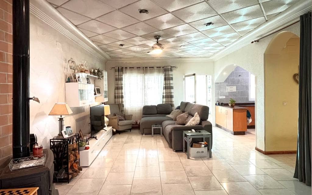 Finca/Casa Rural de 3 habitaciones en Sax en venta con piscina - 299.999 € (Ref: 10124770)