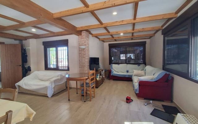7 quarto Moradia para venda em Sax com piscina garagem - 599 995 € (Ref: 10130610)