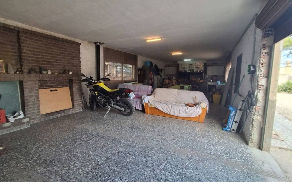 7 sovrum Villa till salu i Sax med pool garage - 599 995 € (Ref: 10130610)