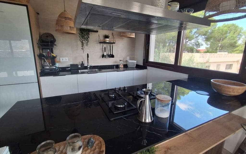 7 sovrum Villa till salu i Sax med pool garage - 599 995 € (Ref: 10130610)
