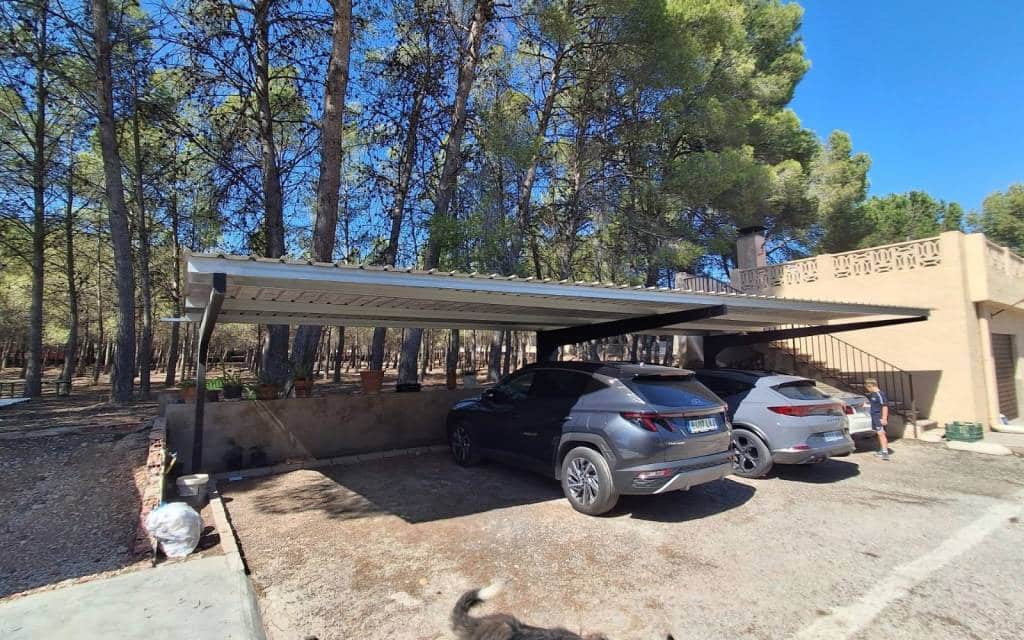 7 sovrum Villa till salu i Sax med pool garage - 599 995 € (Ref: 10130610)