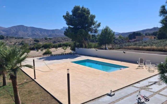 7 quarto Moradia para venda em Sax com piscina garagem - 599 995 € (Ref: 10130610)