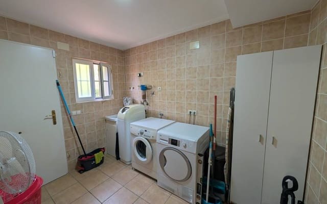 Finca/Casa Rural de 4 habitaciones en Sax en venta con piscina garaje - 399.995 € (Ref: 10138847)