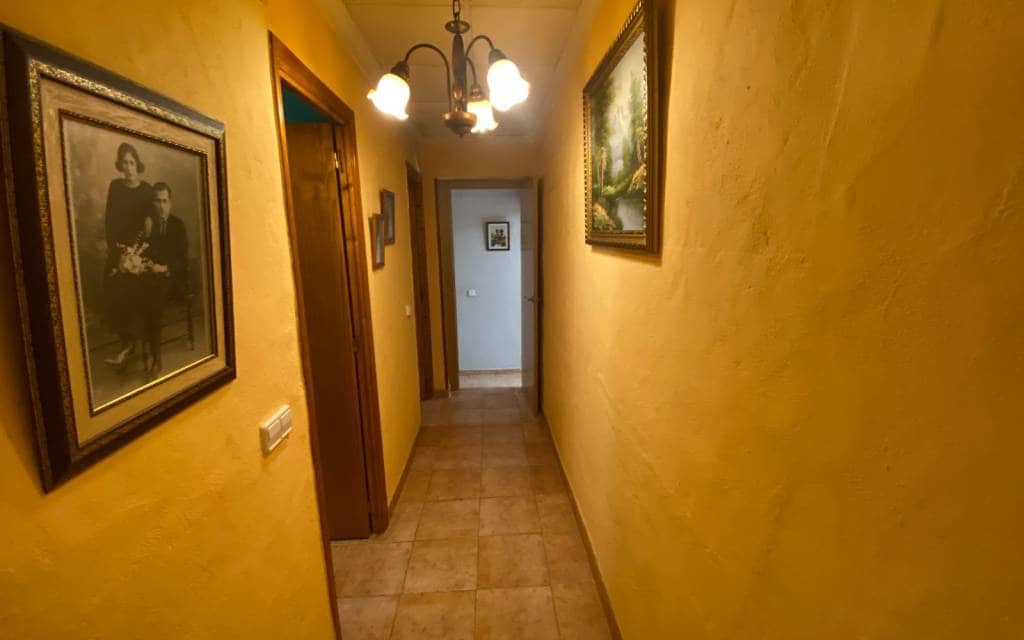 4 soveværelse Finca/Landehus til salg i Sax med swimmingpool garage - € 239.995 (Ref: 10155859)