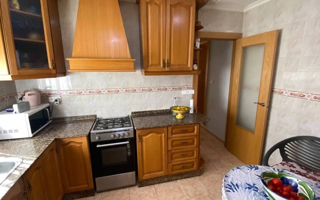 4 soveværelse Finca/Landehus til salg i Sax med swimmingpool garage - € 239.995 (Ref: 10155859)