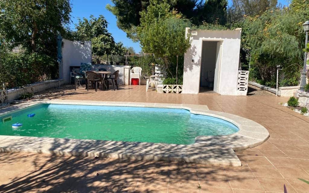 4 soveværelse Finca/Landehus til salg i Sax med swimmingpool garage - € 239.995 (Ref: 10155859)