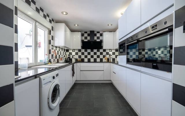 5 chambre Villa/Maison à vendre à Villena avec piscine garage - 325 000 € (Ref: 10158688)