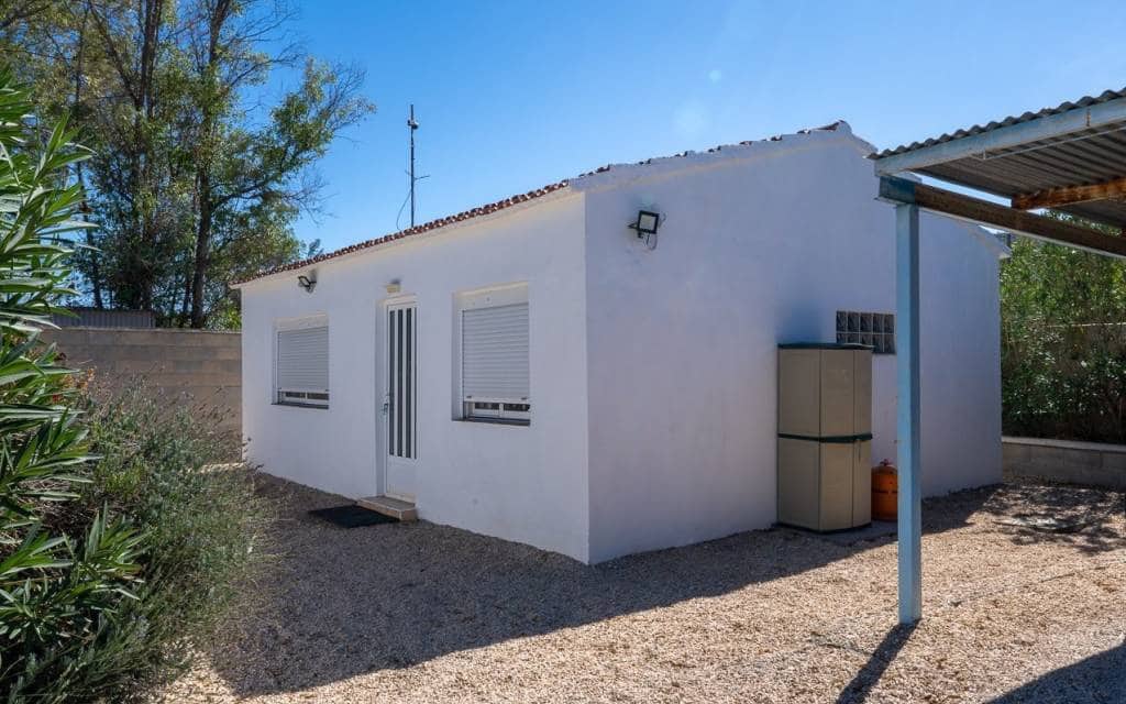 5 sypialnia Willa na sprzedaż w Villena z basenem garażem - 325 000 € (Ref: 10158688)