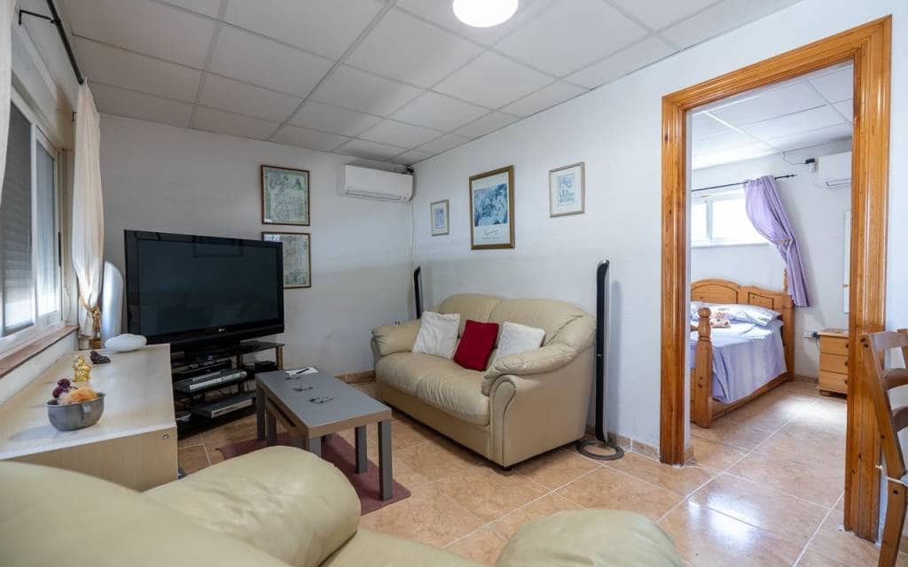 5 sypialnia Willa na sprzedaż w Villena z basenem garażem - 325 000 € (Ref: 10158688)