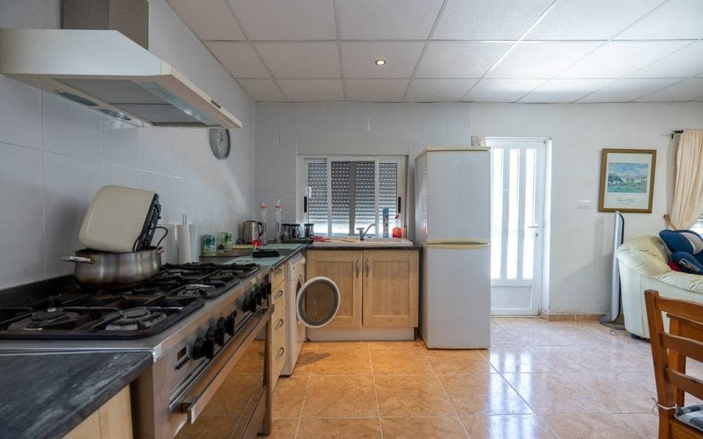 5 sypialnia Willa na sprzedaż w Villena z basenem garażem - 325 000 € (Ref: 10158688)